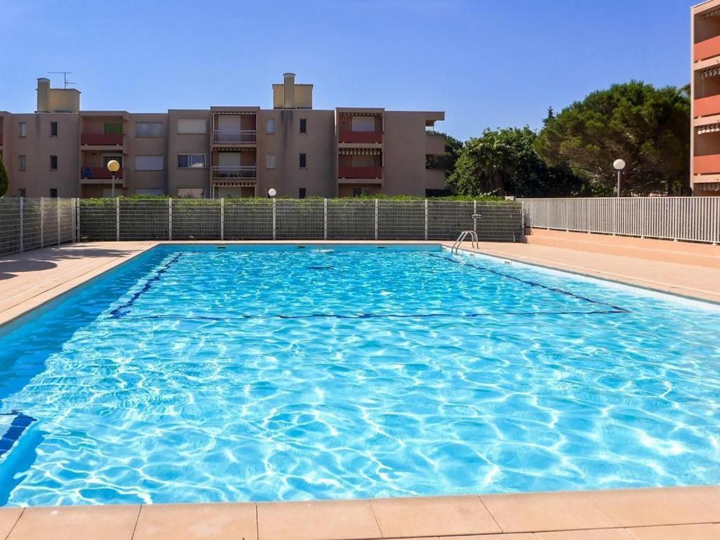 Flat Apartment บอร์มส์-เลส์-มิโมซาส์ ภายนอก รูปภาพ