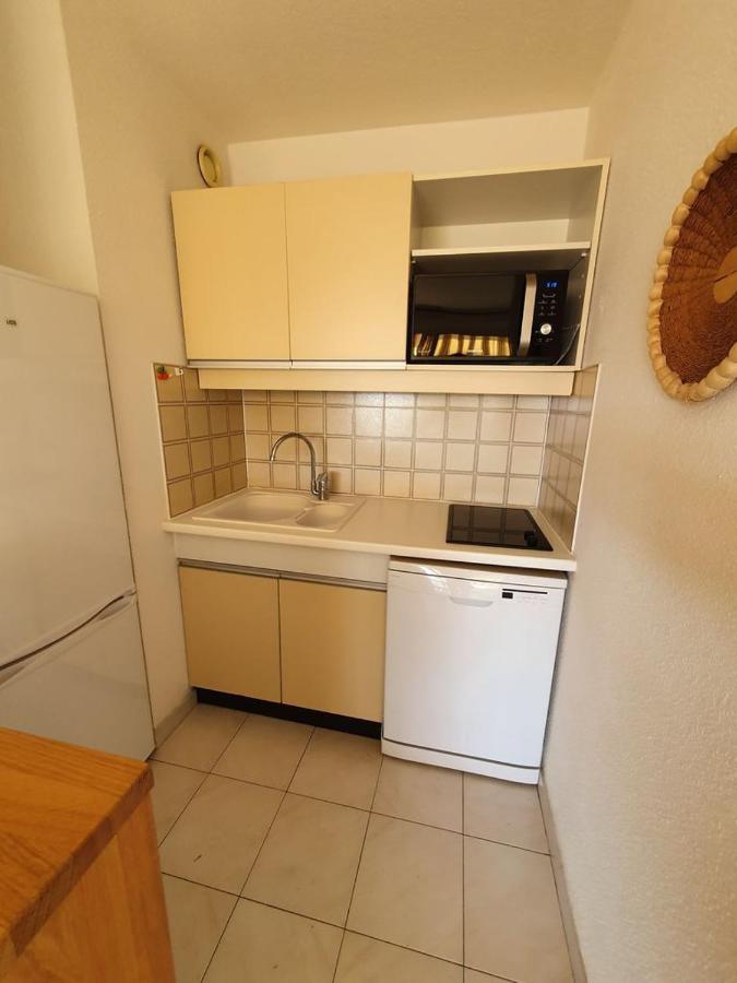 Flat Apartment บอร์มส์-เลส์-มิโมซาส์ ภายนอก รูปภาพ